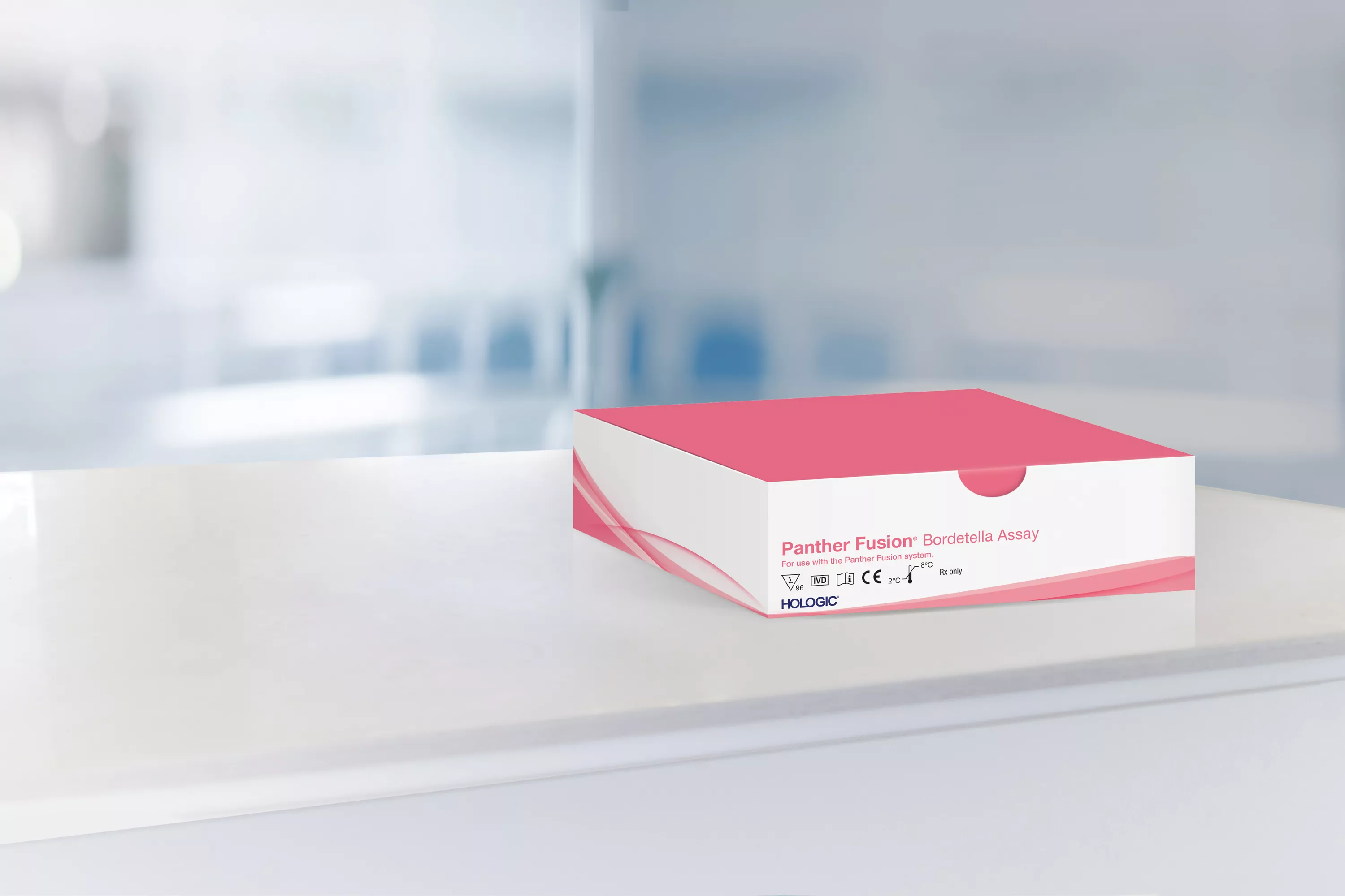Caixa do ensaio em contexto de laboratório no fundo